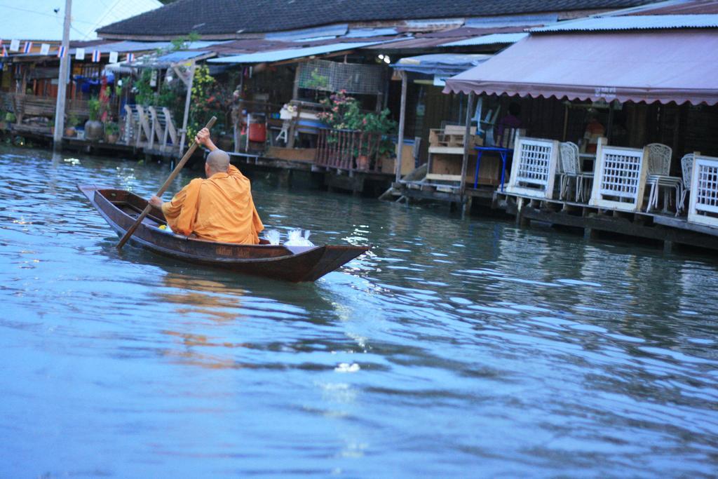 Ban Mae Arom Apartment Amphawa Exterior photo